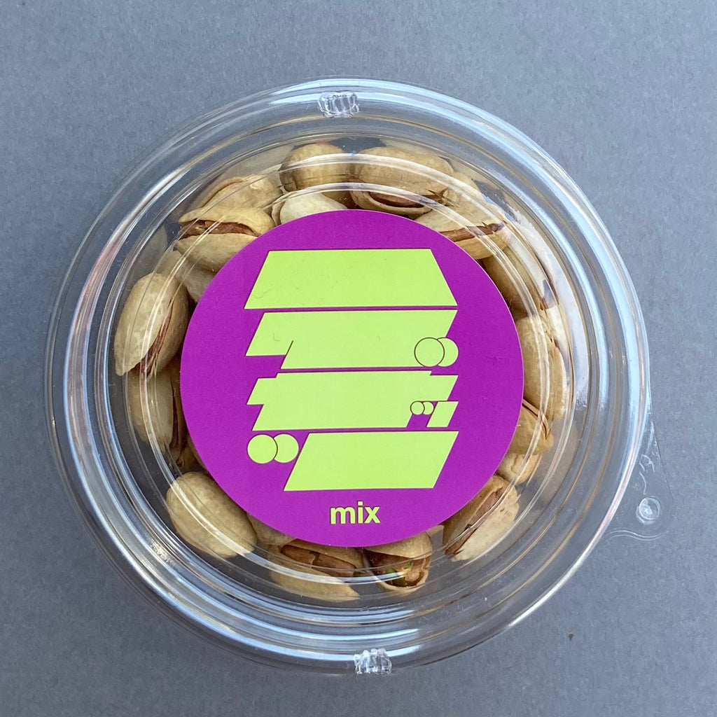 【おやつにおすすめ！】ハグナッツ《燻製ピスタチオ》